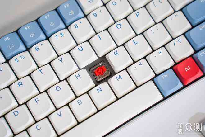 科大讯飞AI键盘写作：K310K710智能语音键盘使用指南