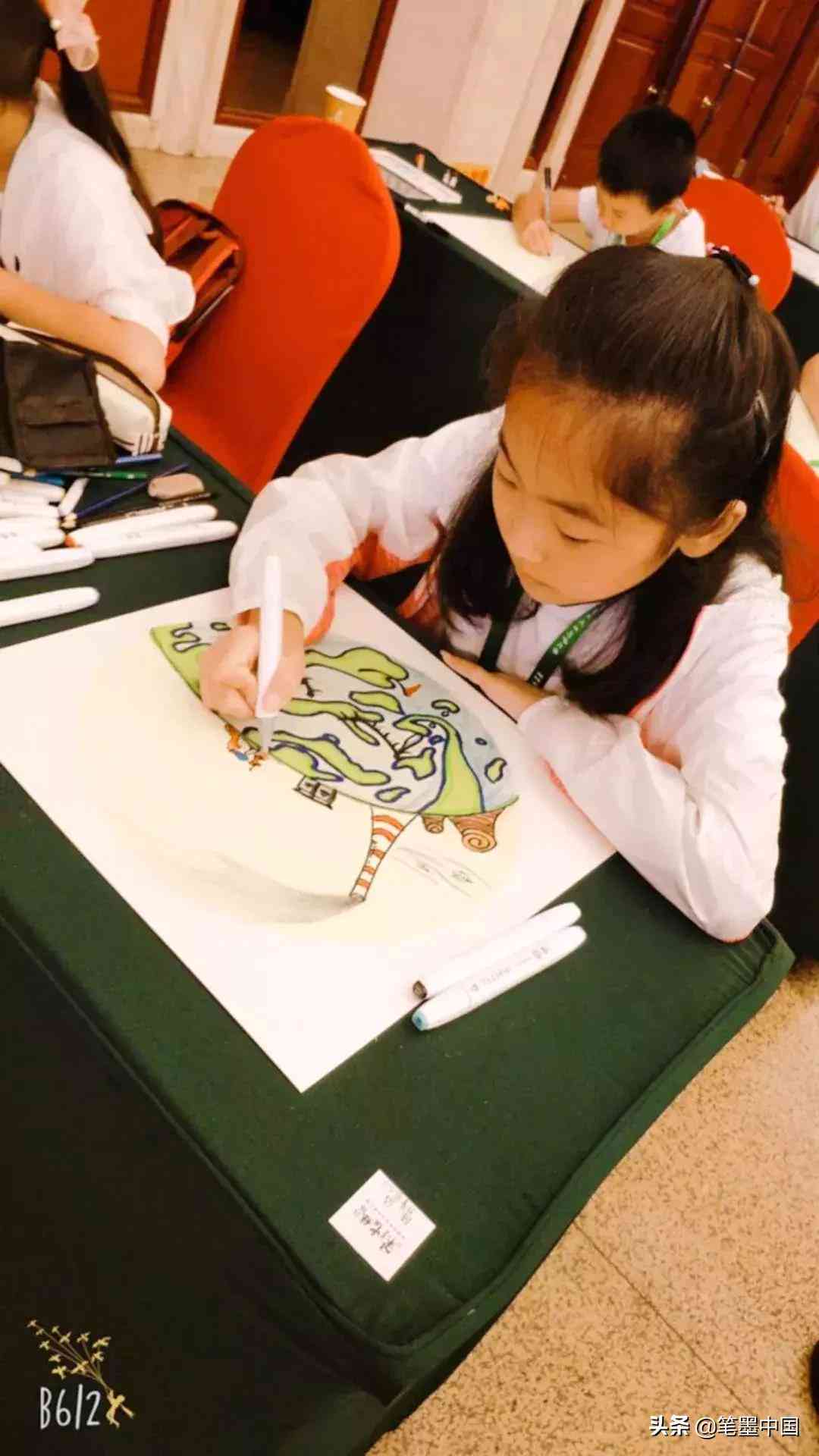 AI赋能：新年绘画创意文案生成神器