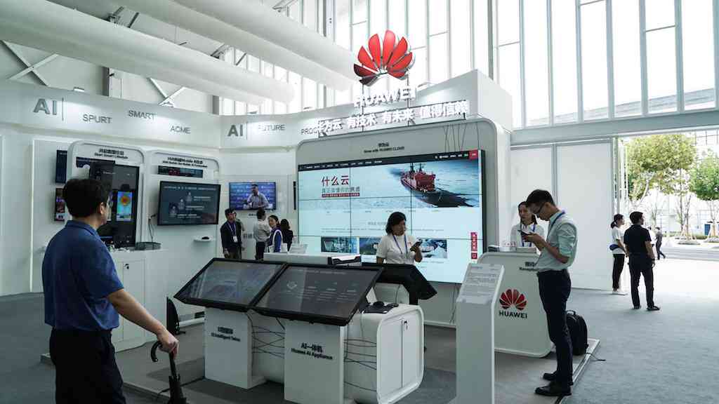 AI前沿技术：发展课程、创新未来、名词解析与分析课题