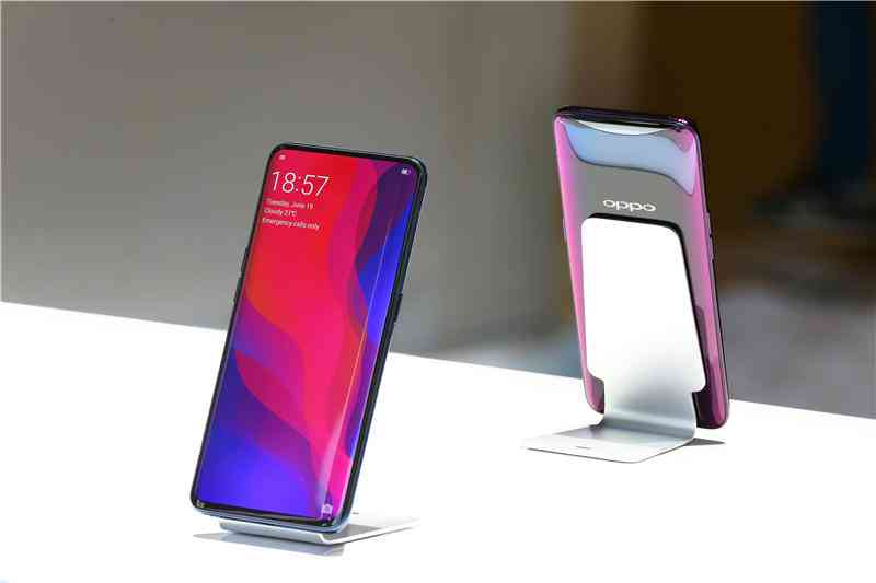探索智能未来：AI前沿科技发展趋势与突破