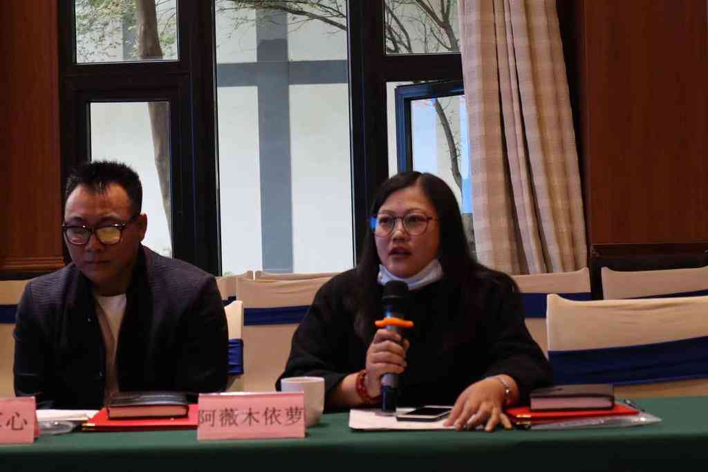 腾讯写作机器人：国内首款智能写作软件安装指南及解决问题