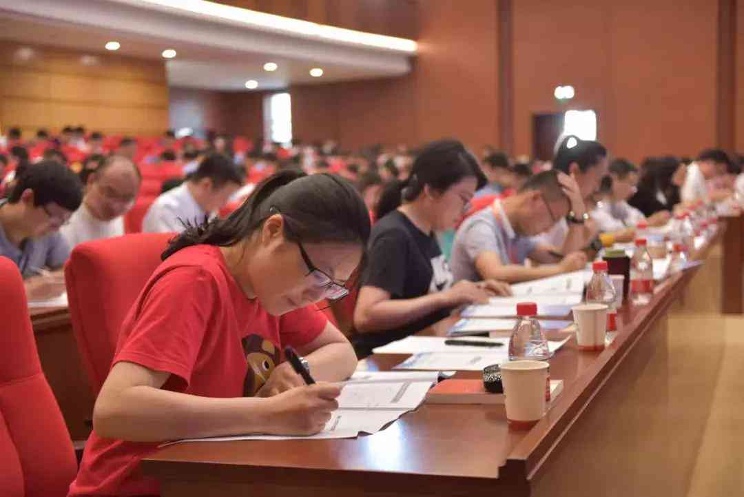 公文写作宝：官网宝典及PDF百度云，会员专属网站服务
