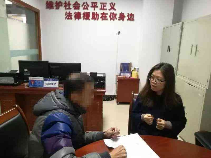 用假名字认定工伤的依据：员工上班出工伤及所需证据一览