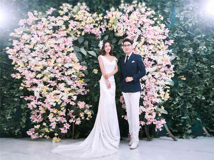 简约AI婚纱摄影文案精选，干净利落诠释浪漫瞬间