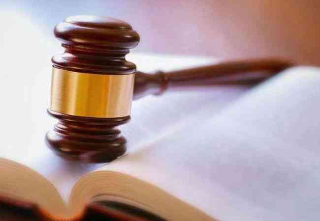 电工伤身体吗：电工被电伤算工伤及赔偿标准与单位责任