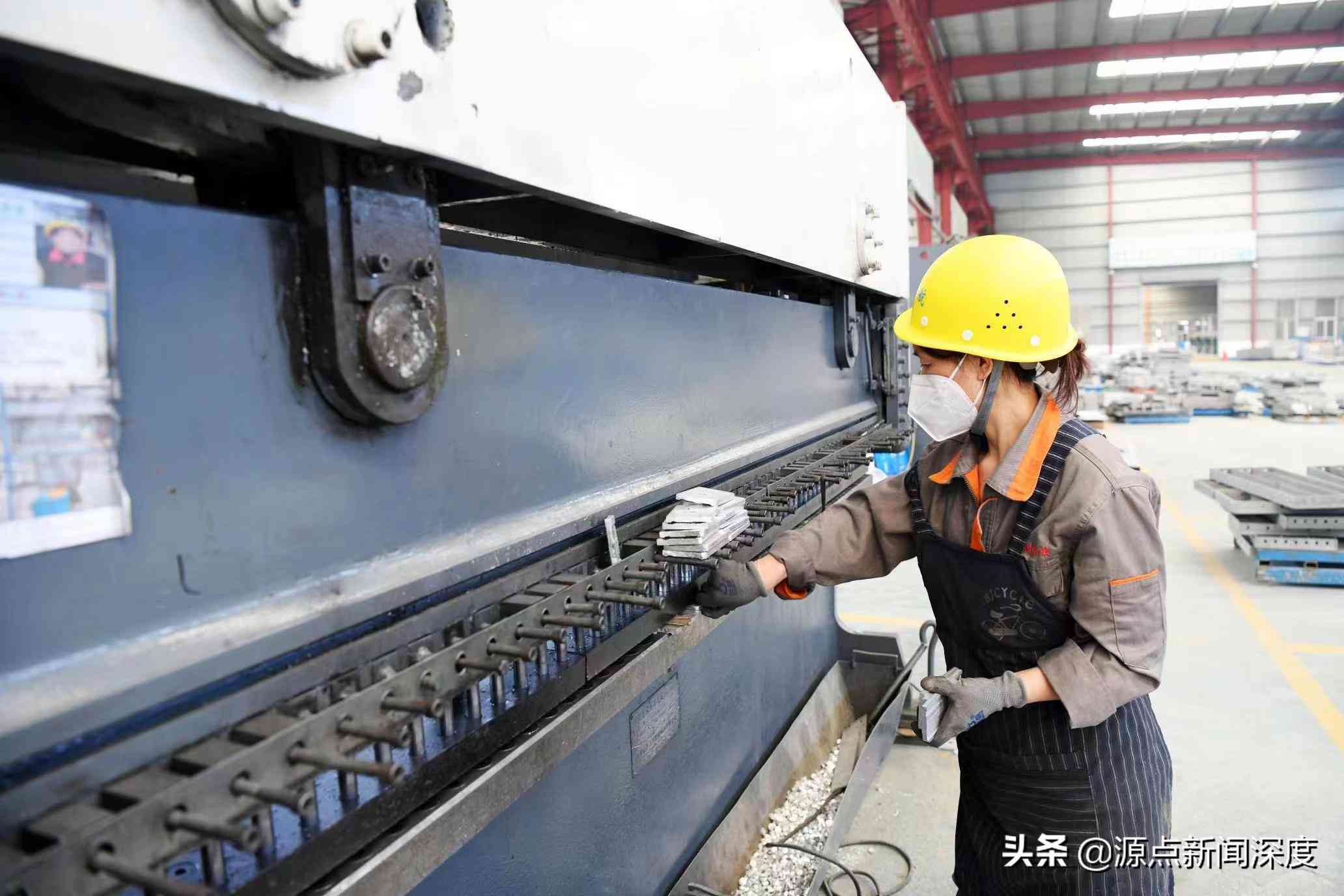 电焊烫伤眼睛用什么方法缓解疼痛、加速愈合及用药水处理