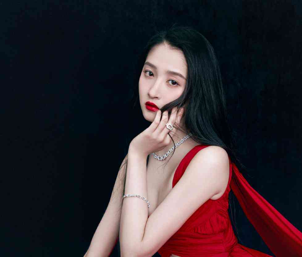 偶像文案短句柔，治愈句子长短不一，关于偶像的文案简短