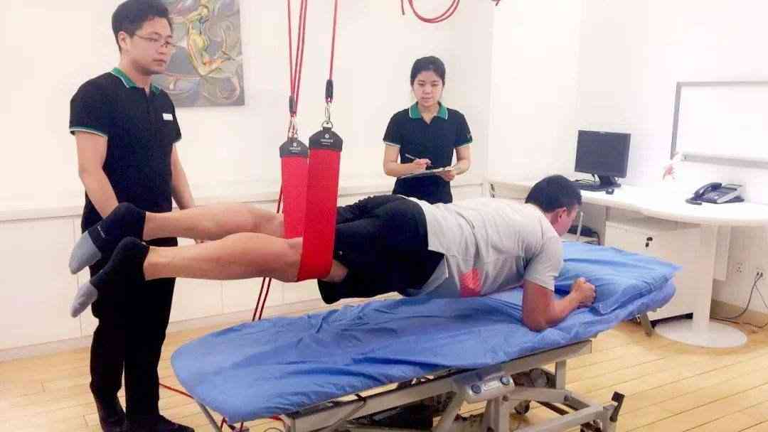 工伤认定流程：住院期间如何申请工伤认定及所需材料详解