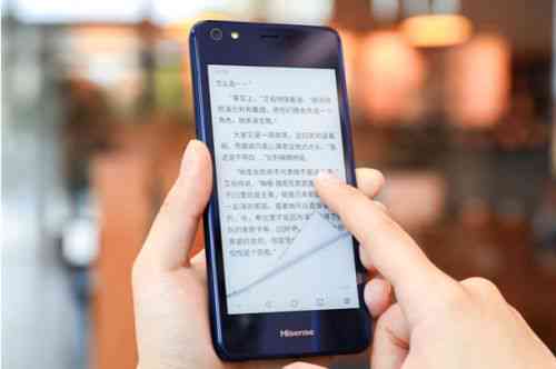 随时随地用手机查看报告，轻松掌握重要信息与数据