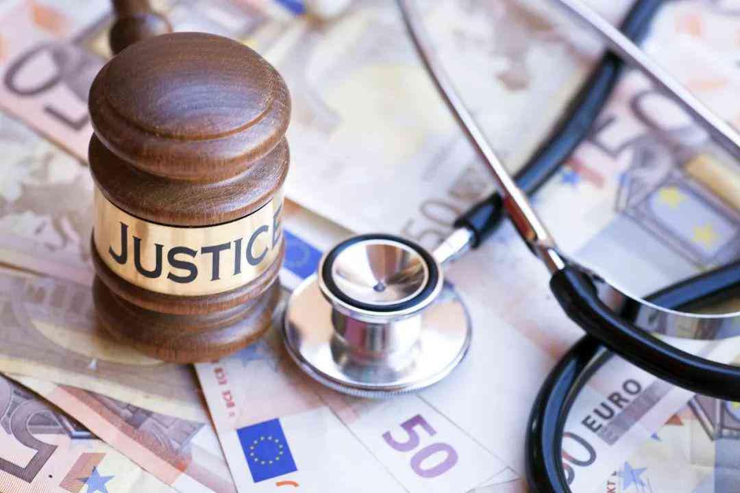 医疗病案造假的法律责任与可能面临的刑事处罚解析