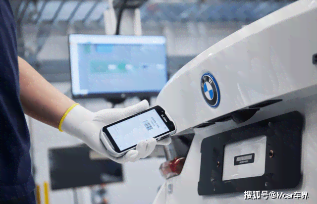 深度解析宝马AI技术应用：智能检测、生产优化及驾驶体验革新评测