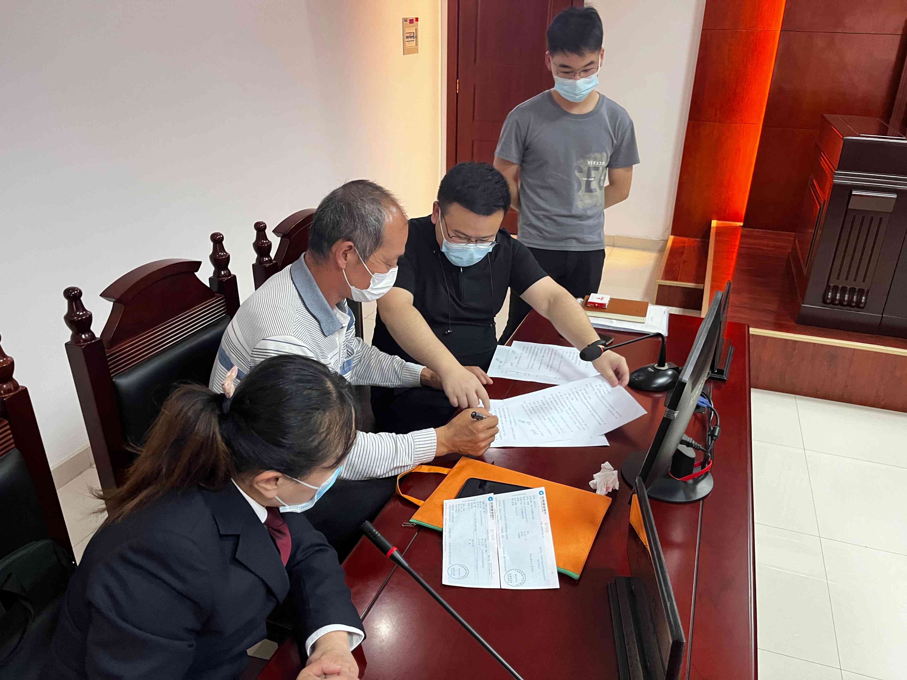 离职后工伤认定及赔偿权益保障详解：离职员工工伤     指南与案例分析