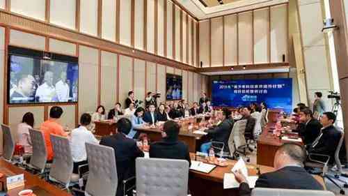 基于人工智能技术的调研报告撰写指南：完整范文解析与实践技巧