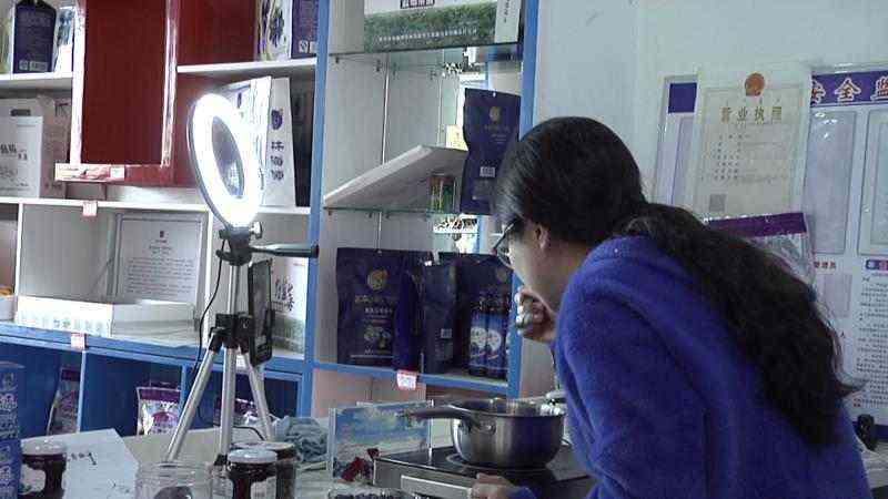 直播销售必备：AI智能直播文案工具对比评测，哪个更胜一筹？