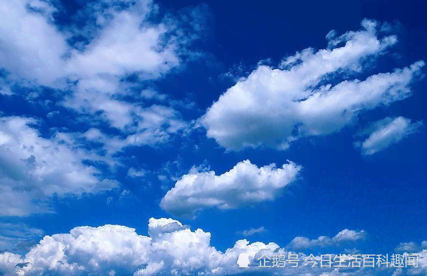 AI绘画教程：如何绘制逼真天空与云彩，涵多种风格与技巧