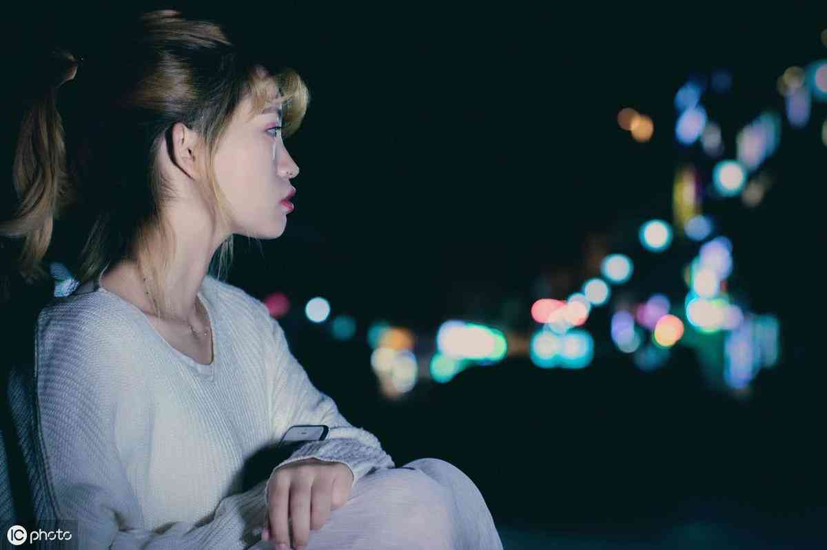 在爱的怀抱中重获新生：那些被深情治愈的瞬间