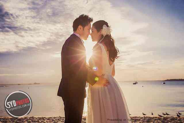 吹爆这个AI婚纱写真文案：创意短句攻略与拍摄文案撰写指南