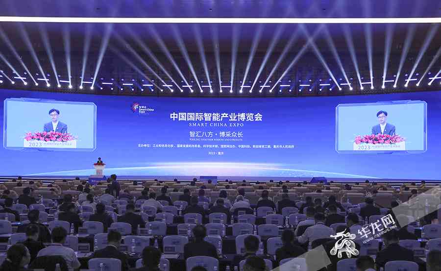 智能时代下的交互革新：AI交互研究报告与分析范文