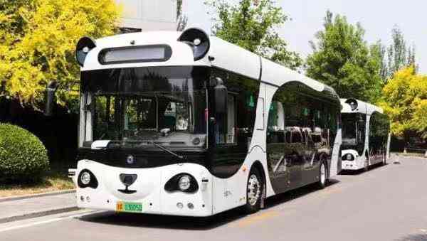 揭秘AI时代：全方位解析未来智能交互的主流方式与趋势