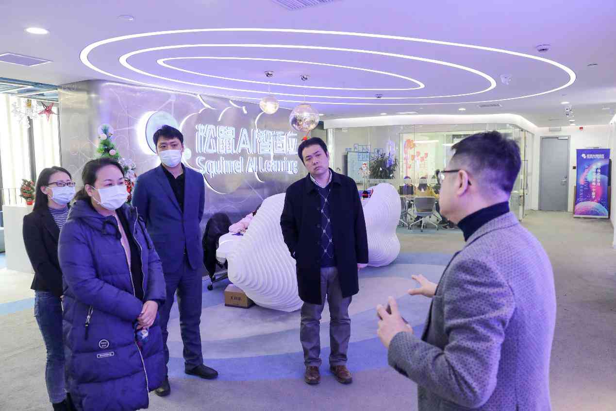 ai人才工作总结文案简短精辟：高效凝练精华句
