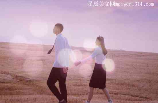 我爱我的女朋友的句子：经典表达与浪漫说说汇总