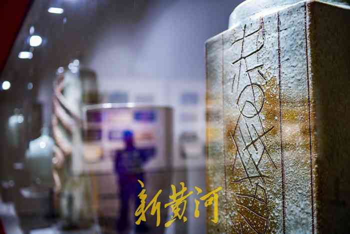 心灵映照：融合传统与现代的意境艺术创作