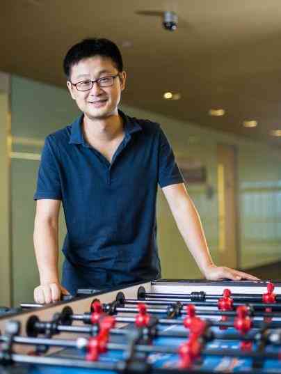 如何使用ai创作诗歌软件