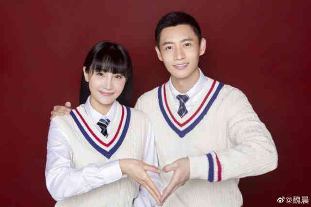 一个人婚纱照文案ai