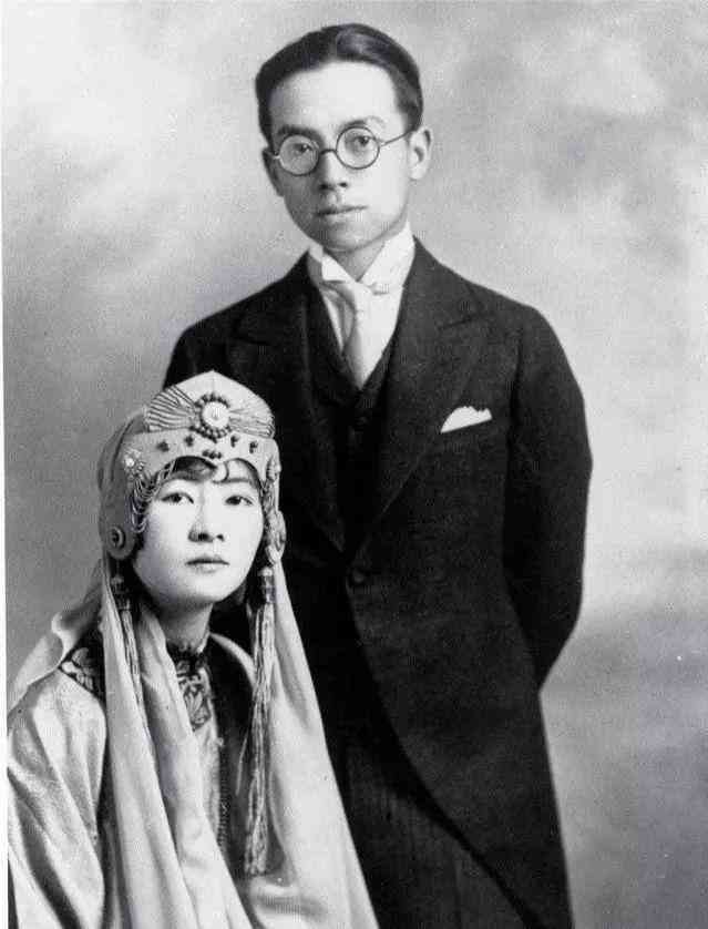 ai绘画婚纱照文案
