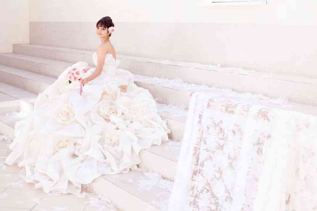 ai婚纱写真的文案怎么写
