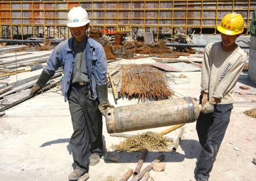最新农民工工伤赔偿协议