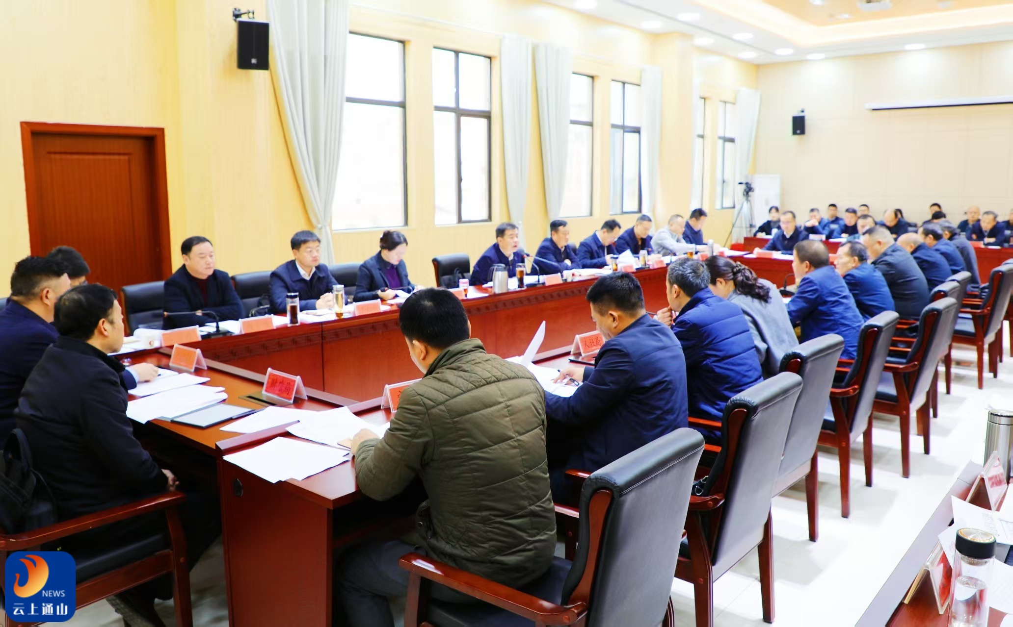 吴涛主持召开全县群众身边不正之风和腐败问题集中整治工作专题调度会