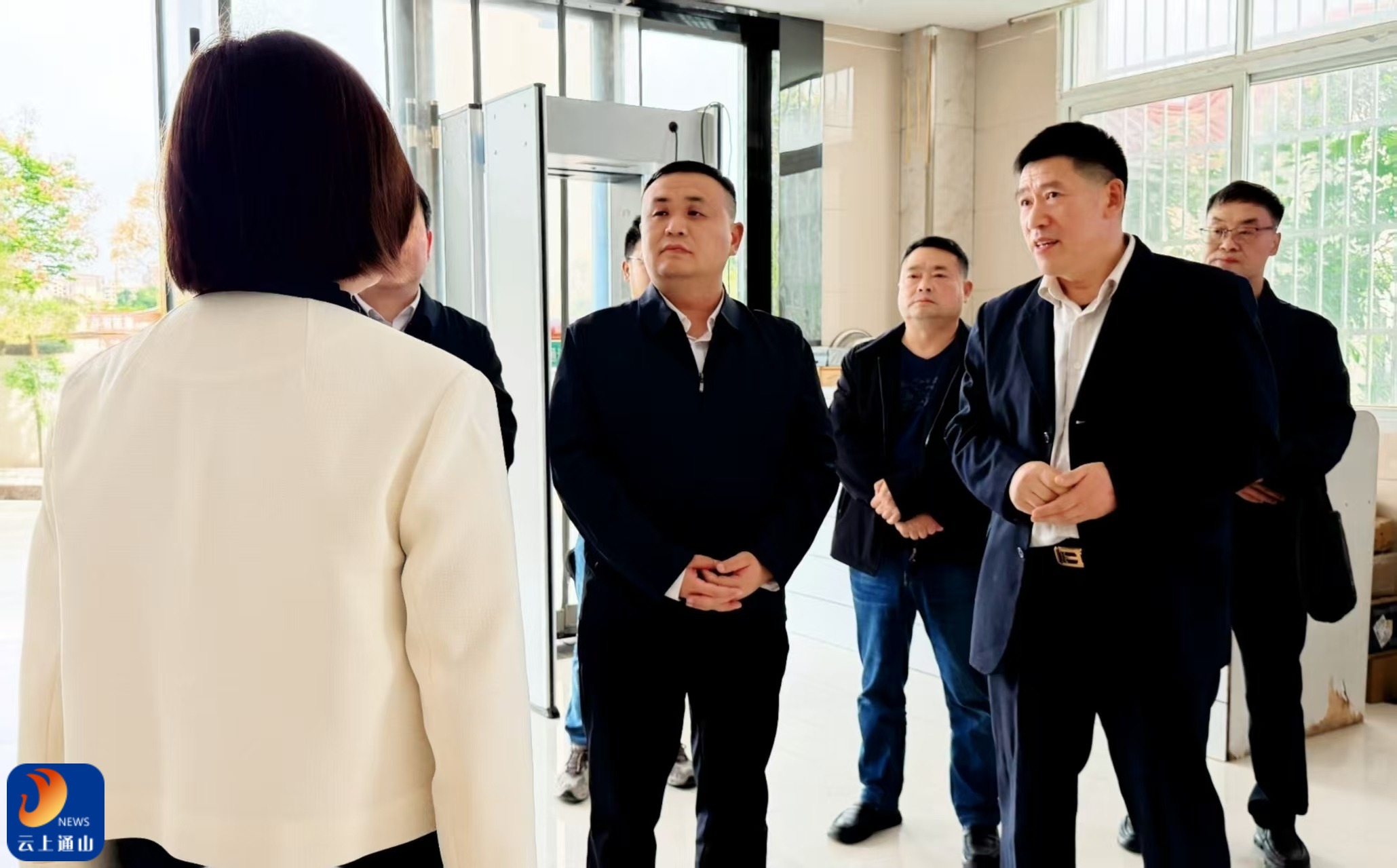 王功辉督导医保基金和社会救助群腐问题整治工作