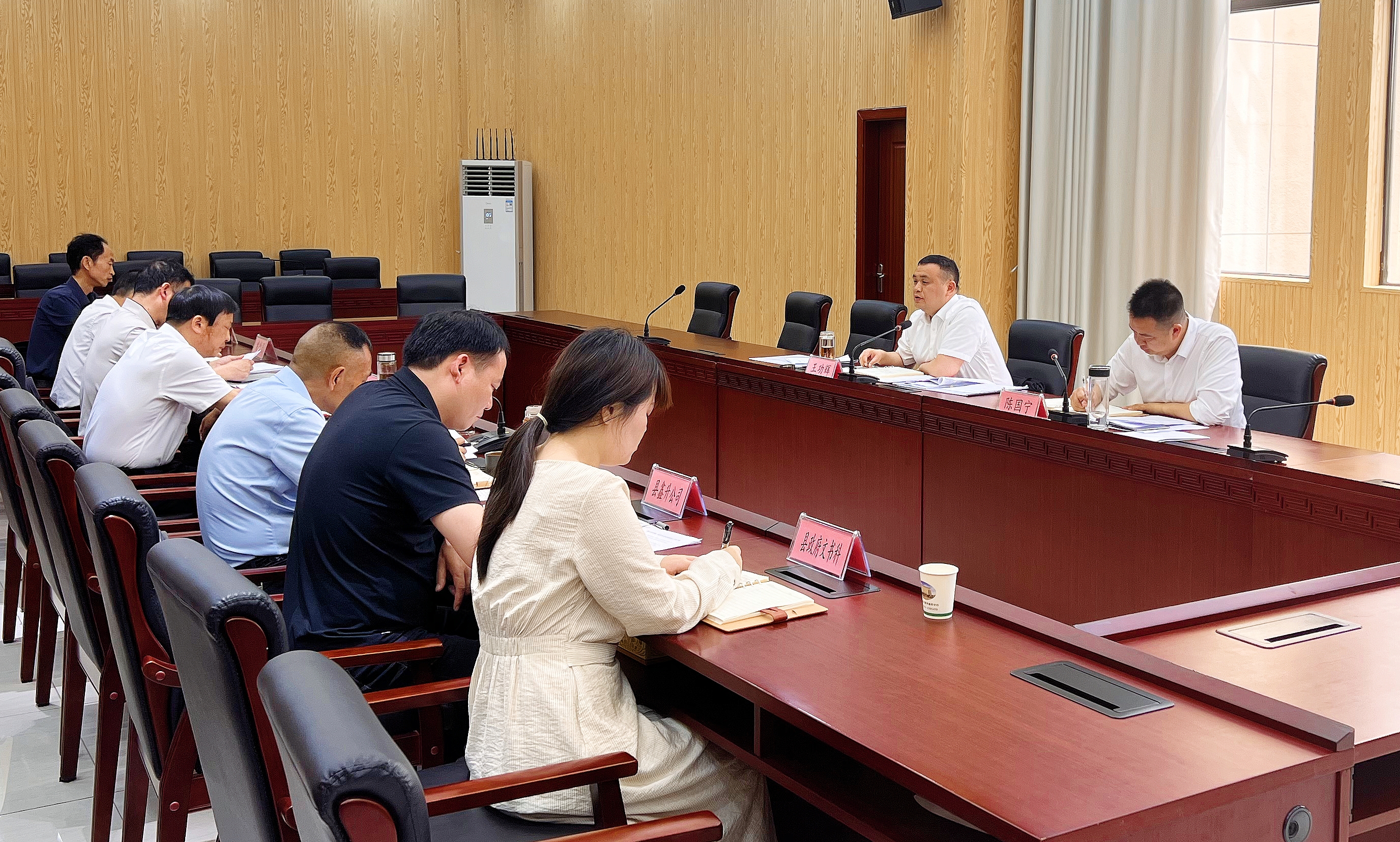 通山县召开农村生活垃圾清运工作专题会： 健全长效机制 全面提升农村人居环境整治水平