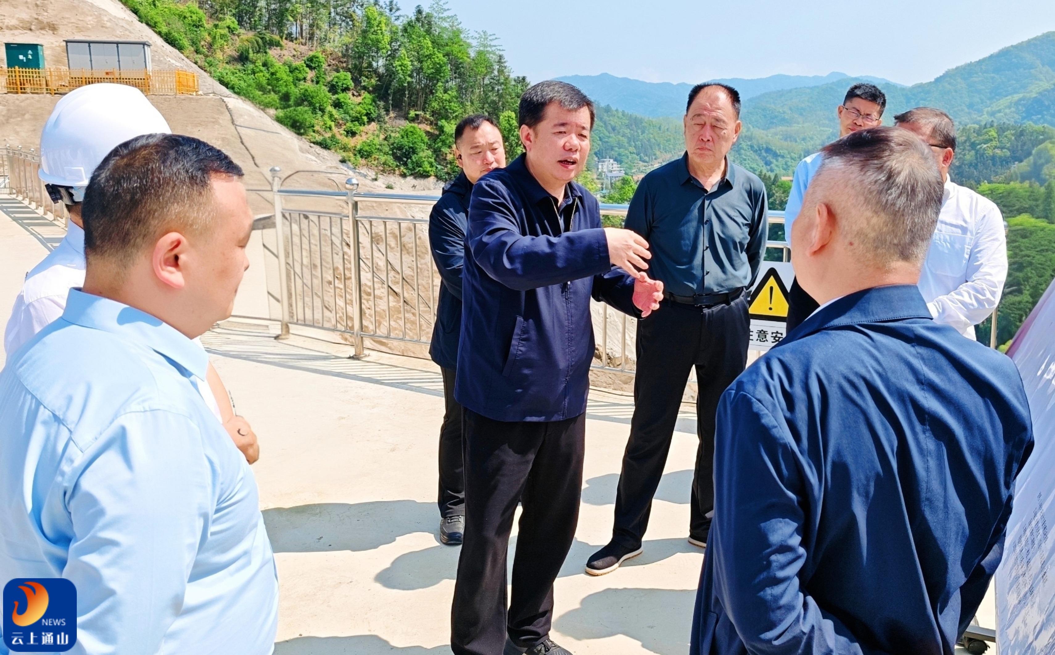 吴涛 王功辉调研黄荆口水库项目建设工作